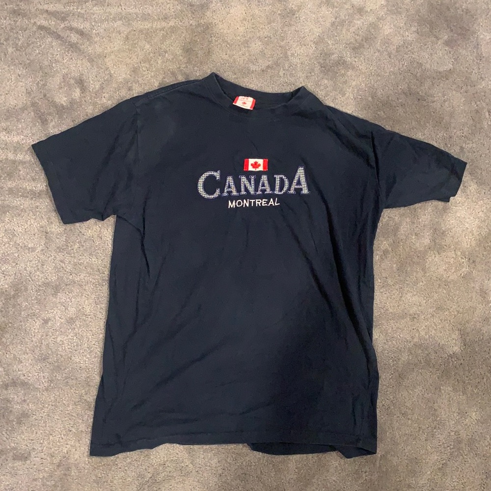 Montreal Canada Tee Size XL
